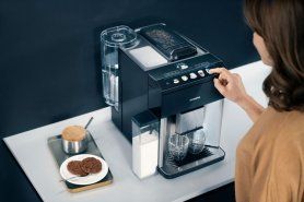 Представлена новая кофемашина Siemens линейки EQ.500 с возможностью управления голосом