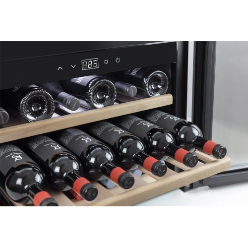 Холодильник винный CASO WineSafe 18 EB