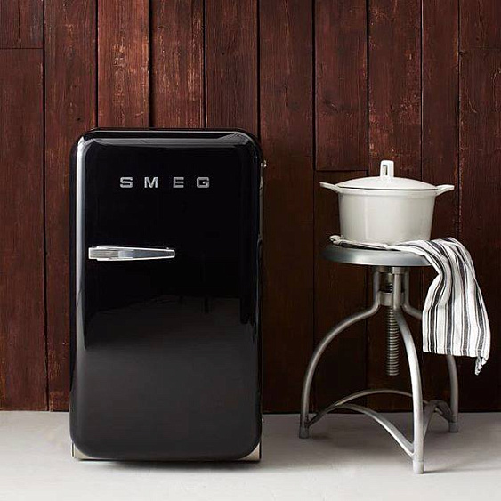 Холодильник SMEG fab10hrne