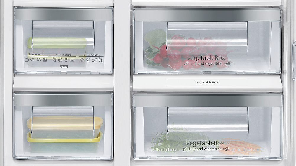 Холодильник Siemens KA90IVI20
