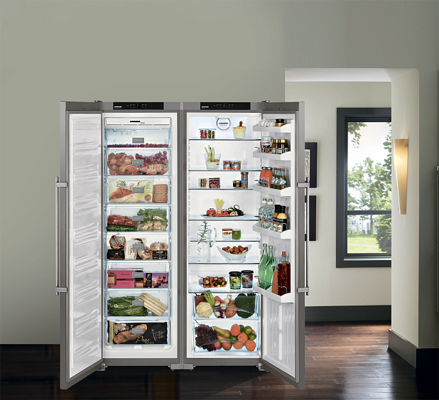 Холодильник LIEBHERR SBSesf 7212